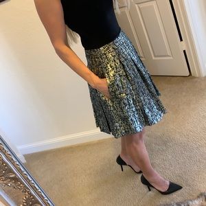 🌺Rachel Rachel Roy🌺 size 10 pleated skirt Vibrant colors